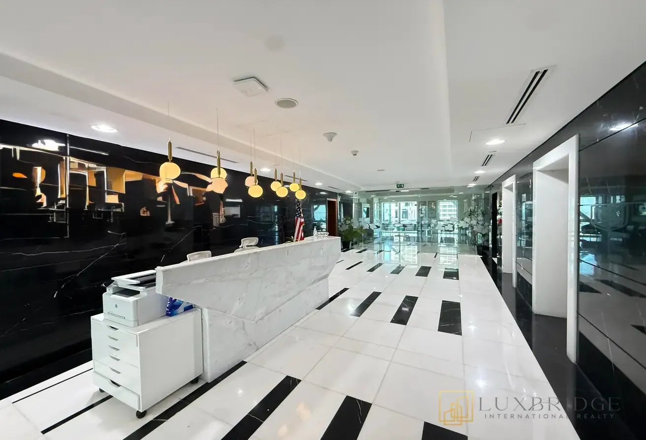 Full Floor | Great Investment | Vacant Soon