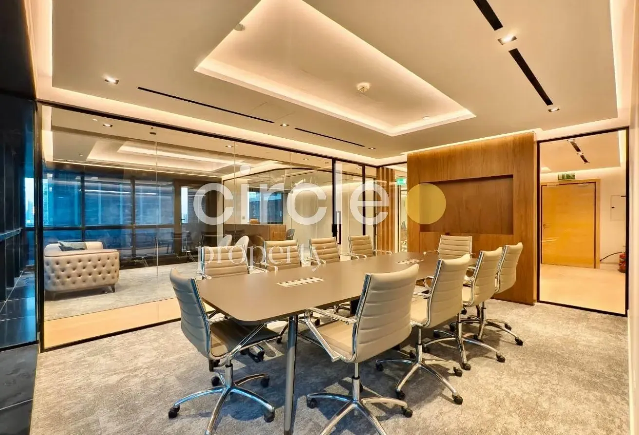 VACANT | FURNISHED | MODERN FIT-OUT | BALCONY