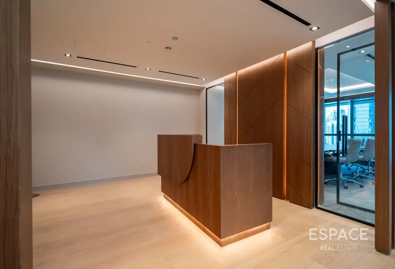 Vacant | Luxury Fit Out | Prime Location