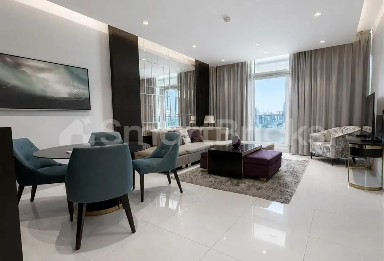 Vacant | Furnished | Partial Canal View |Mid Floor