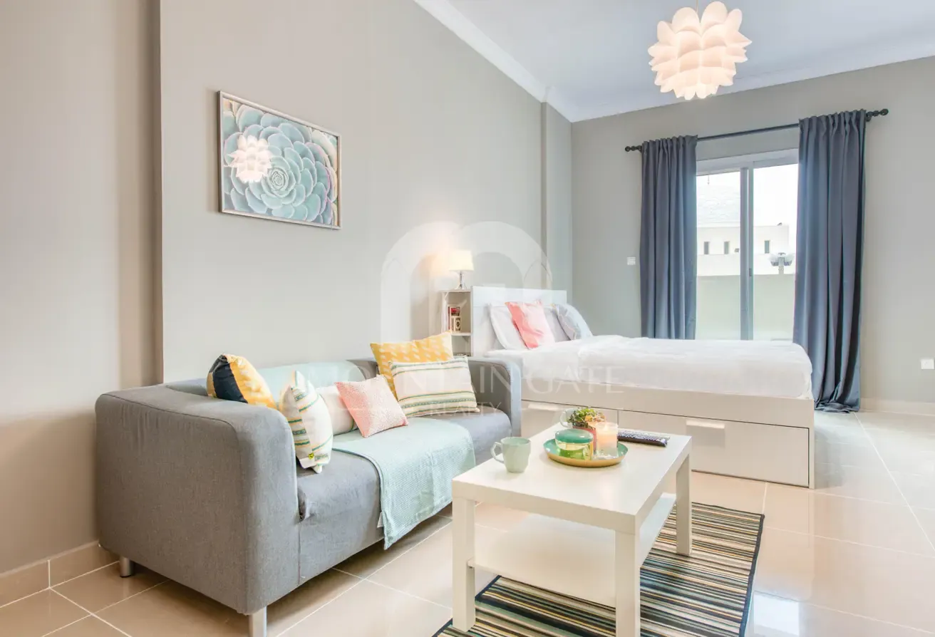 Stylish VOT Studio | Fully Furnished | Balcony