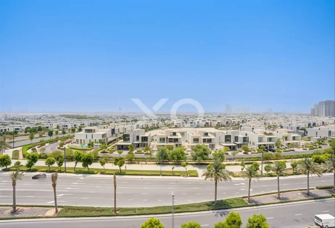 High Floor | Vacant | Well Maintained