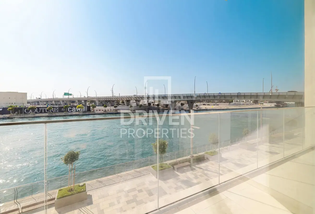 Brand New | Full Canal View and Vacant Apt