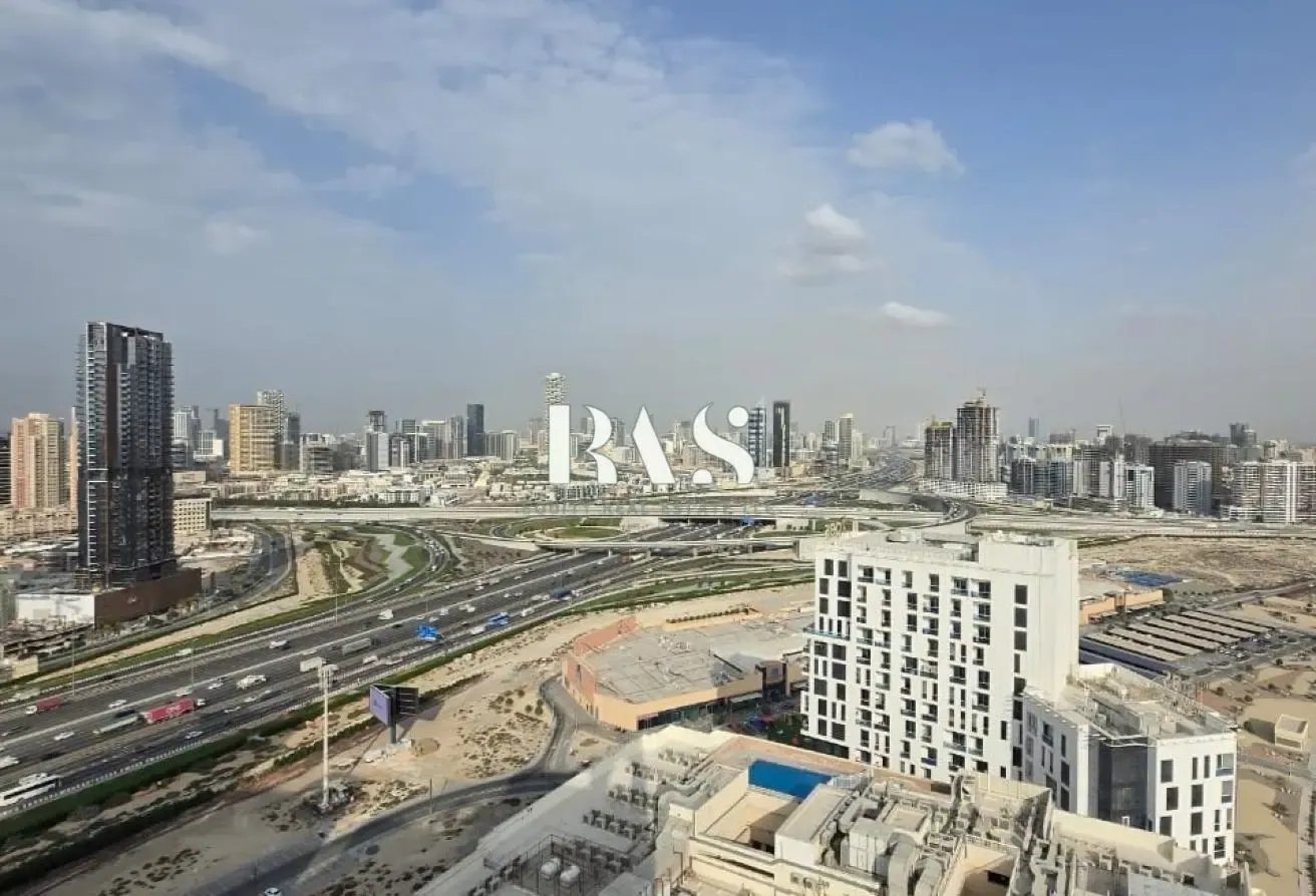 PENTHOUSE | 3-BR PLUS MAIDS | EXCELLENT DEAL