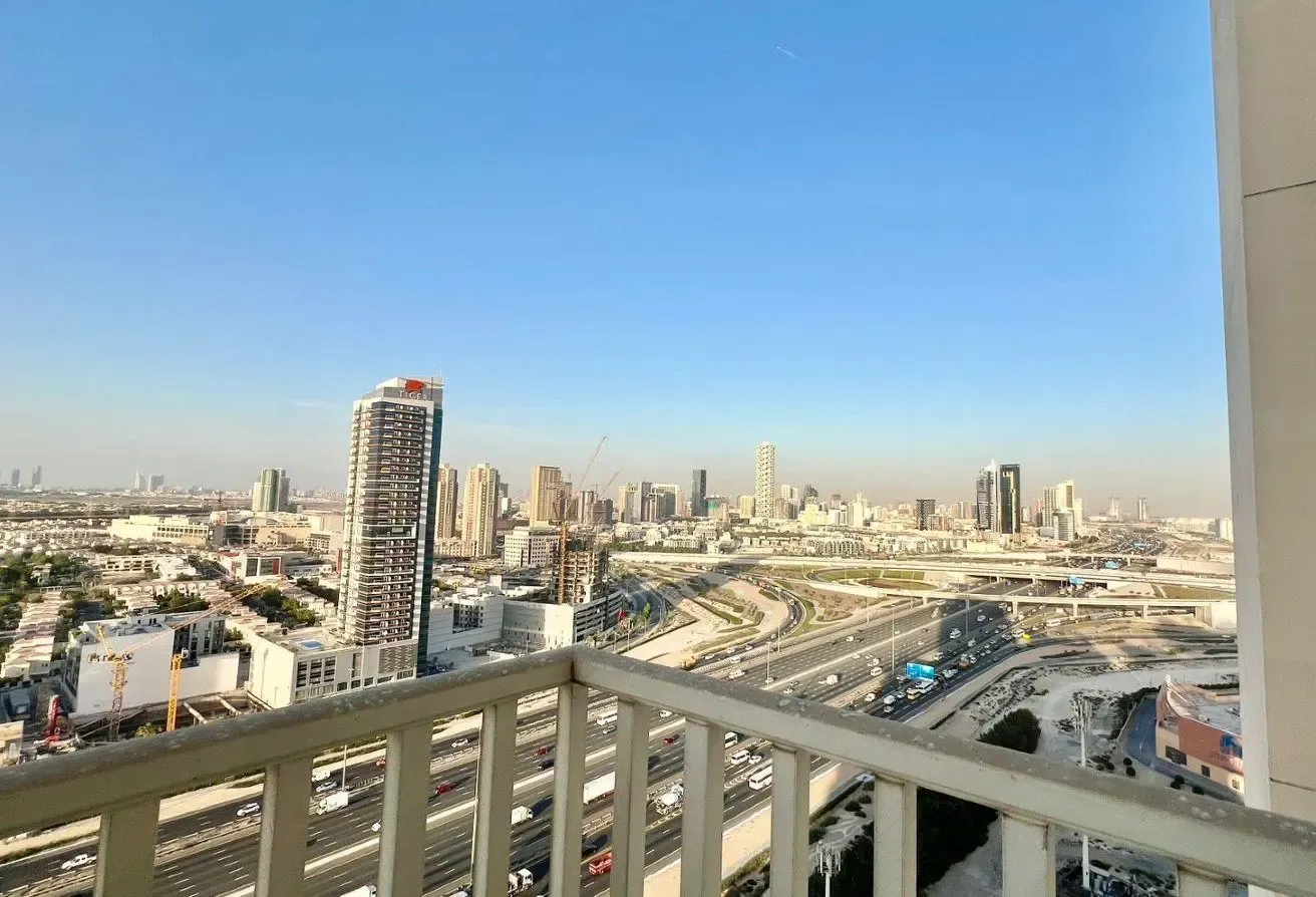1bedroom APT | High Floor | Centrium 1 | IMPZ