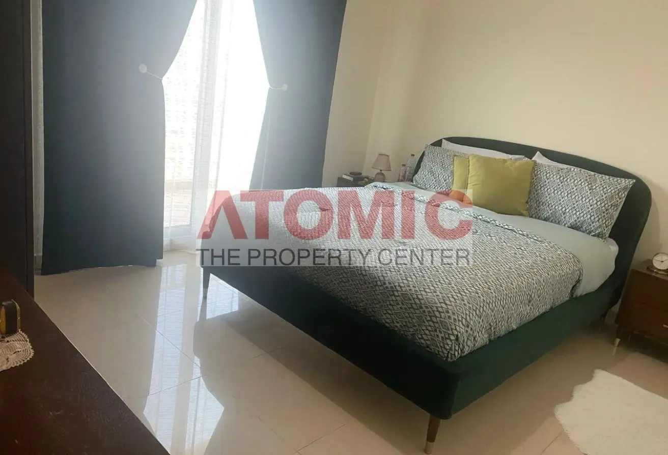 So Much space , Well Maintained with Balcony