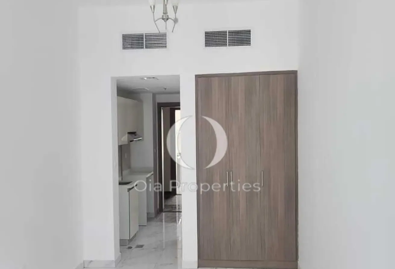 Modern Studio | Brand New | Best Price