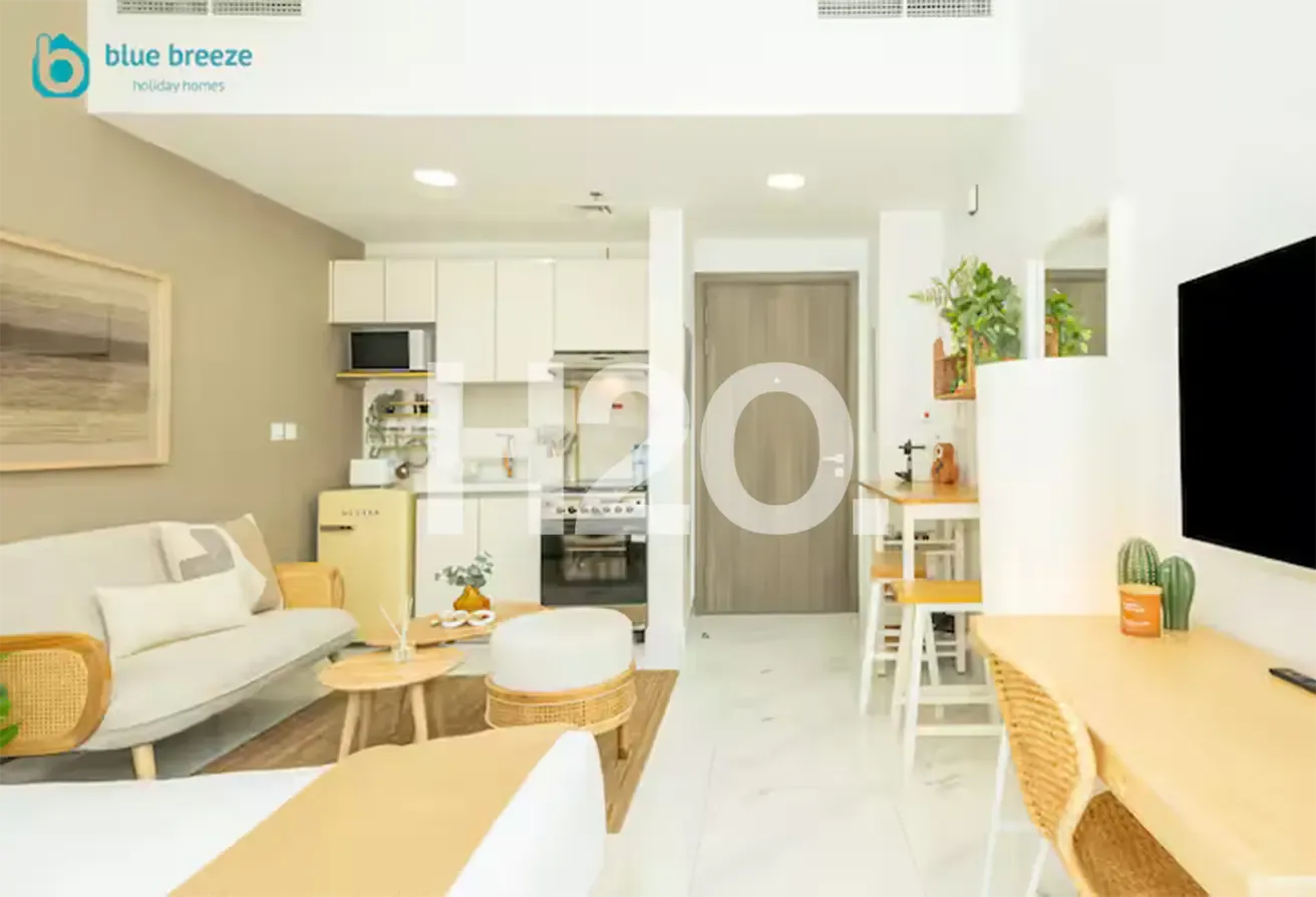 LARGE BALCONY | ELEGANT | MODERN LIVING