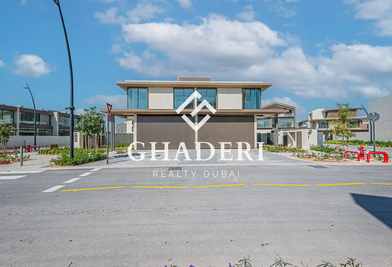 Phase 3 | Motivated Seller | Semi Detached Villa