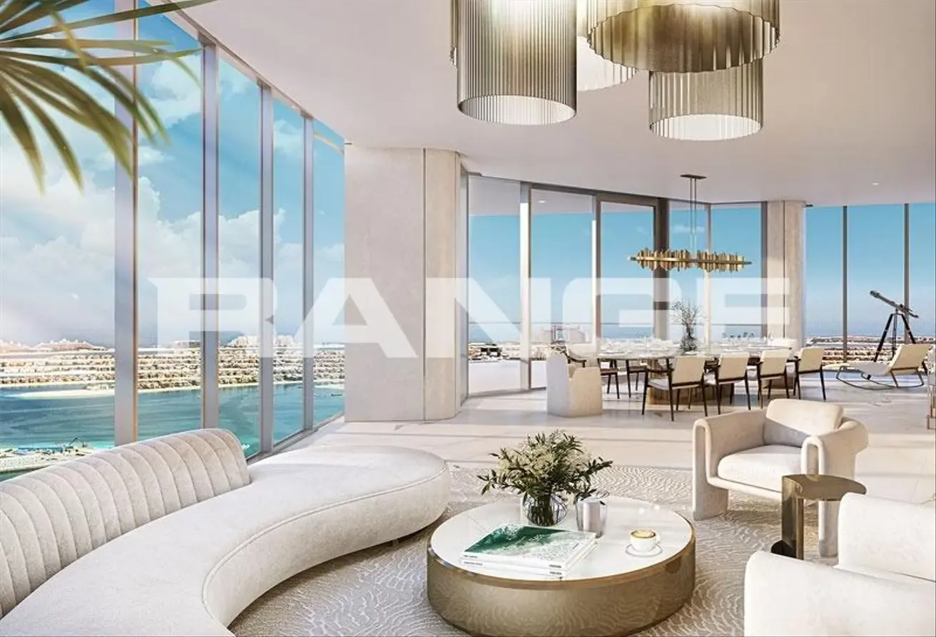 Iconic Palm Living | Unobstructed Sea View