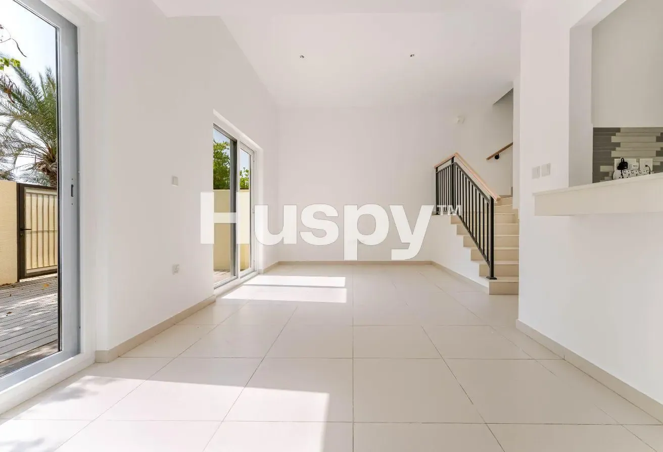 Park Backing | Vacant | Extended Plot