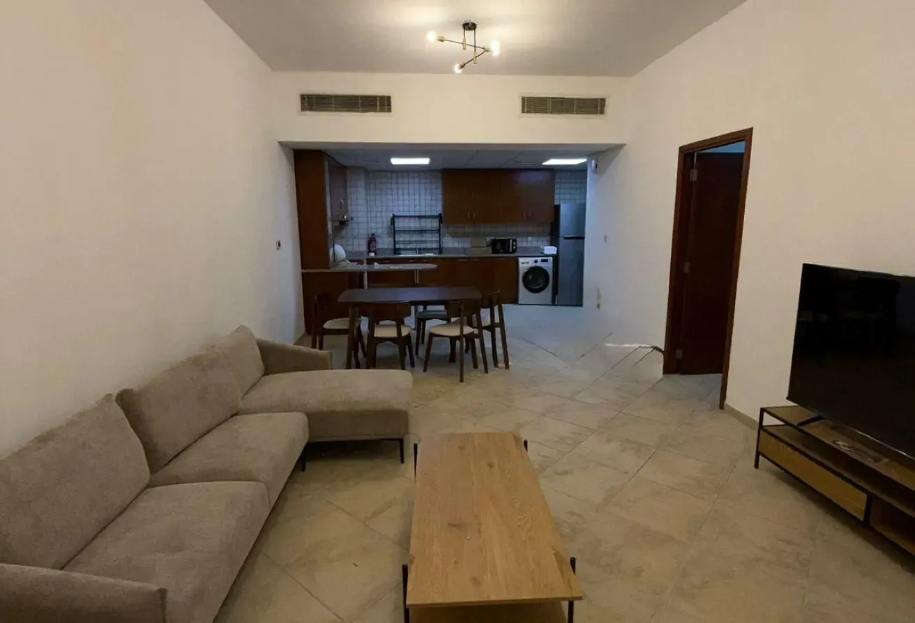 Fully Furnished | Vacant | Prime Location