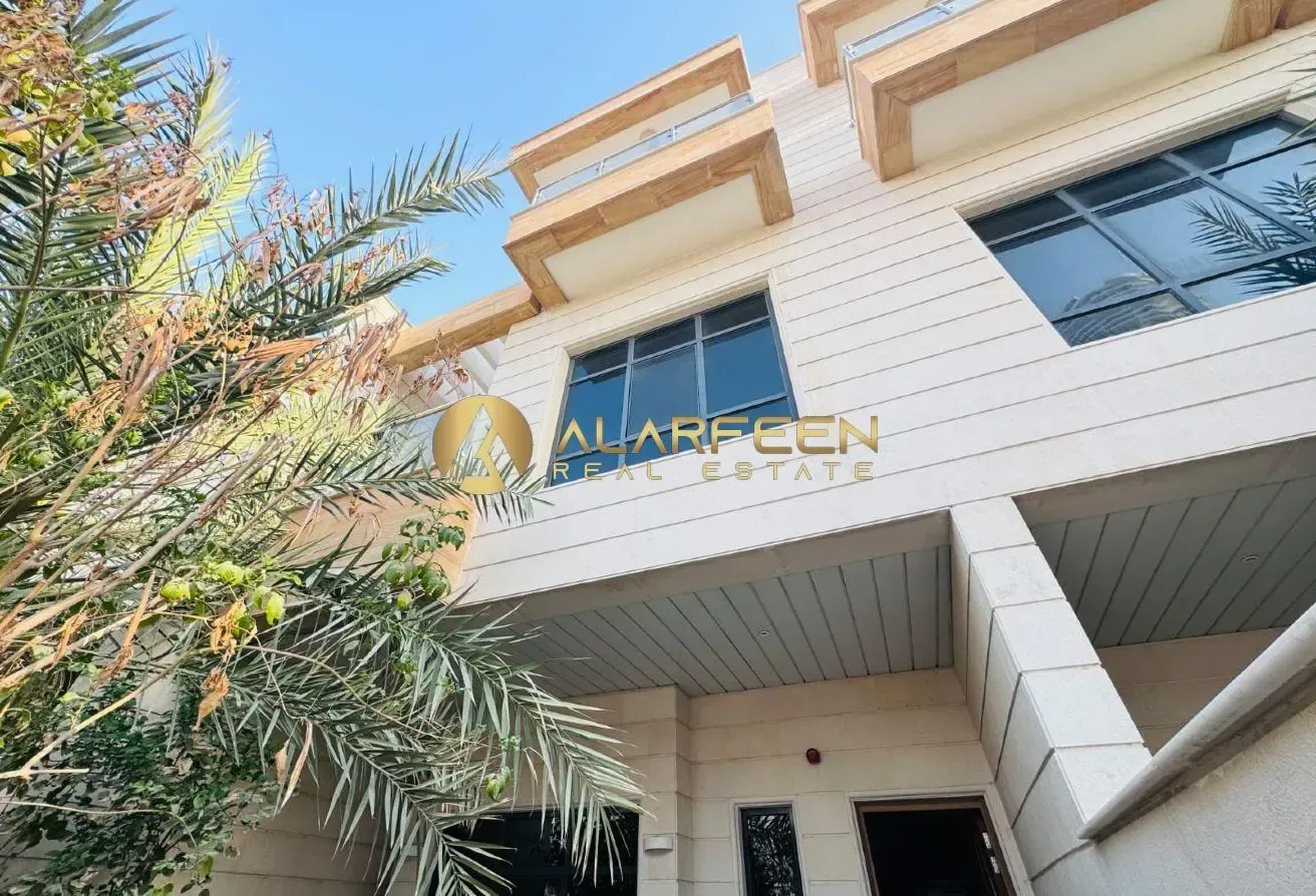 Offer 4BHK + Maid | Unfurnished | Book now