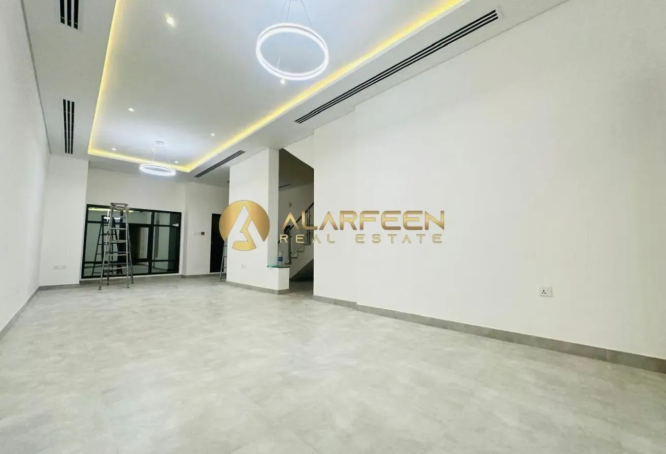 4Br+Maid | Community View | Call Now