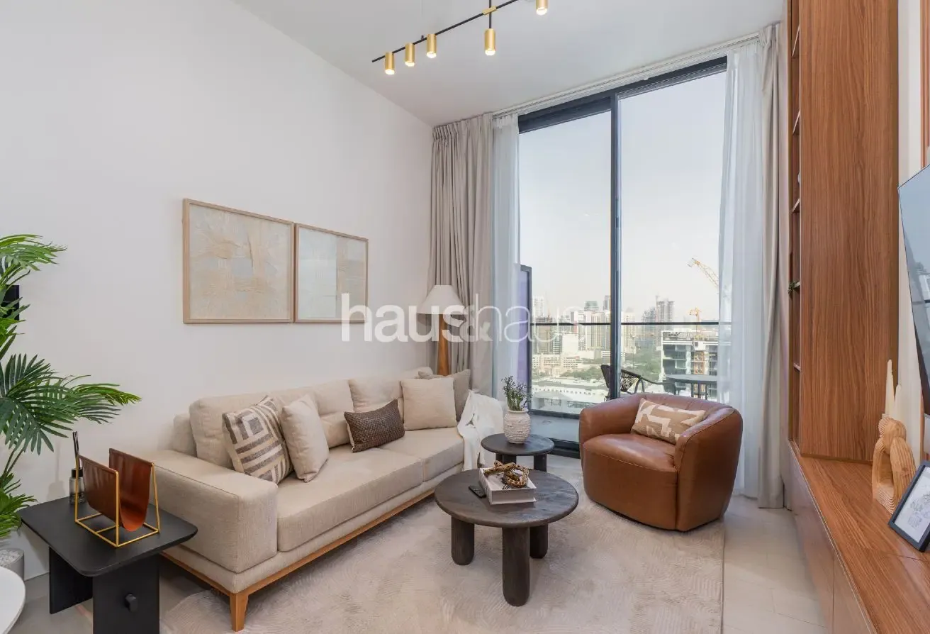 Turnkey | Modern Furnishing | Well-Connected