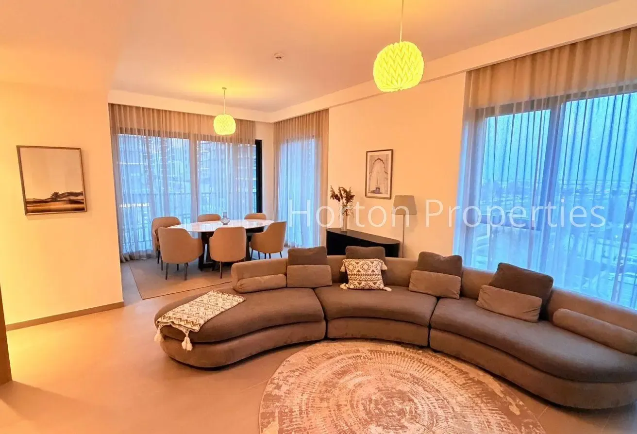 FURNISHED I NEAR PARK I PRIME LOCATION