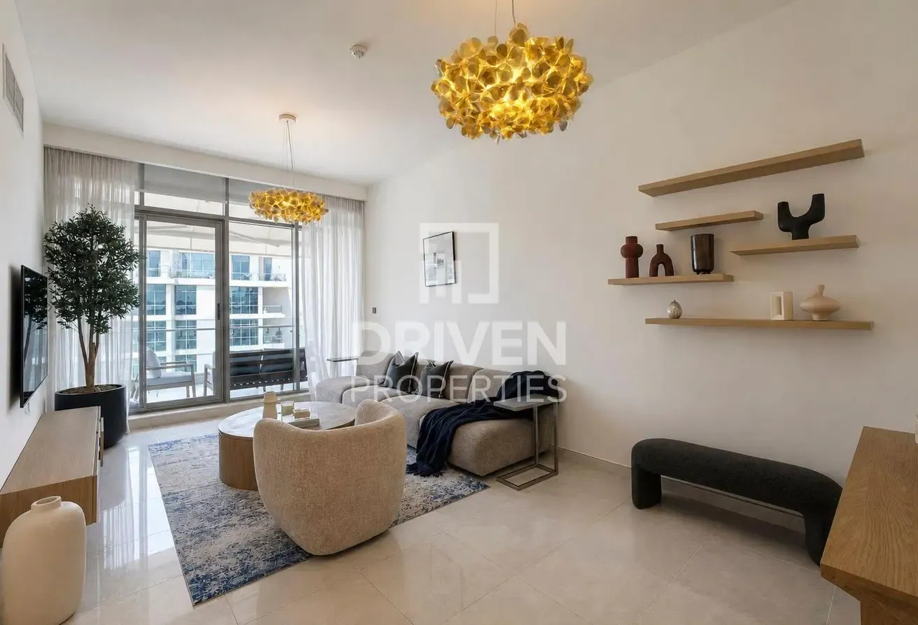 Luxury Living | Prime Location | Furnished
