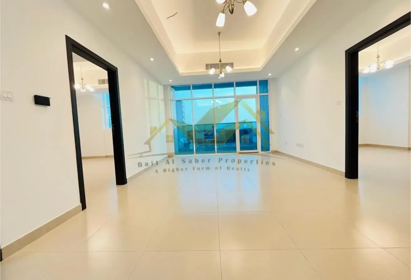 2 BR Apartment with Landmark Views in Al Satwa