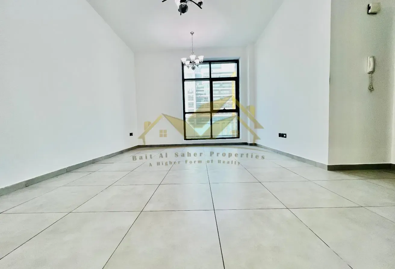 1 BR Apartment in Al Satwa with Water View