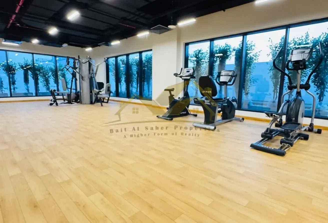 Sharing allowed 1bhk with gym pool near metro