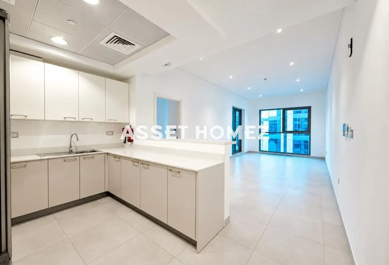 BRAND NEW | CLOSED KITCHEN | NEAR TO METRO