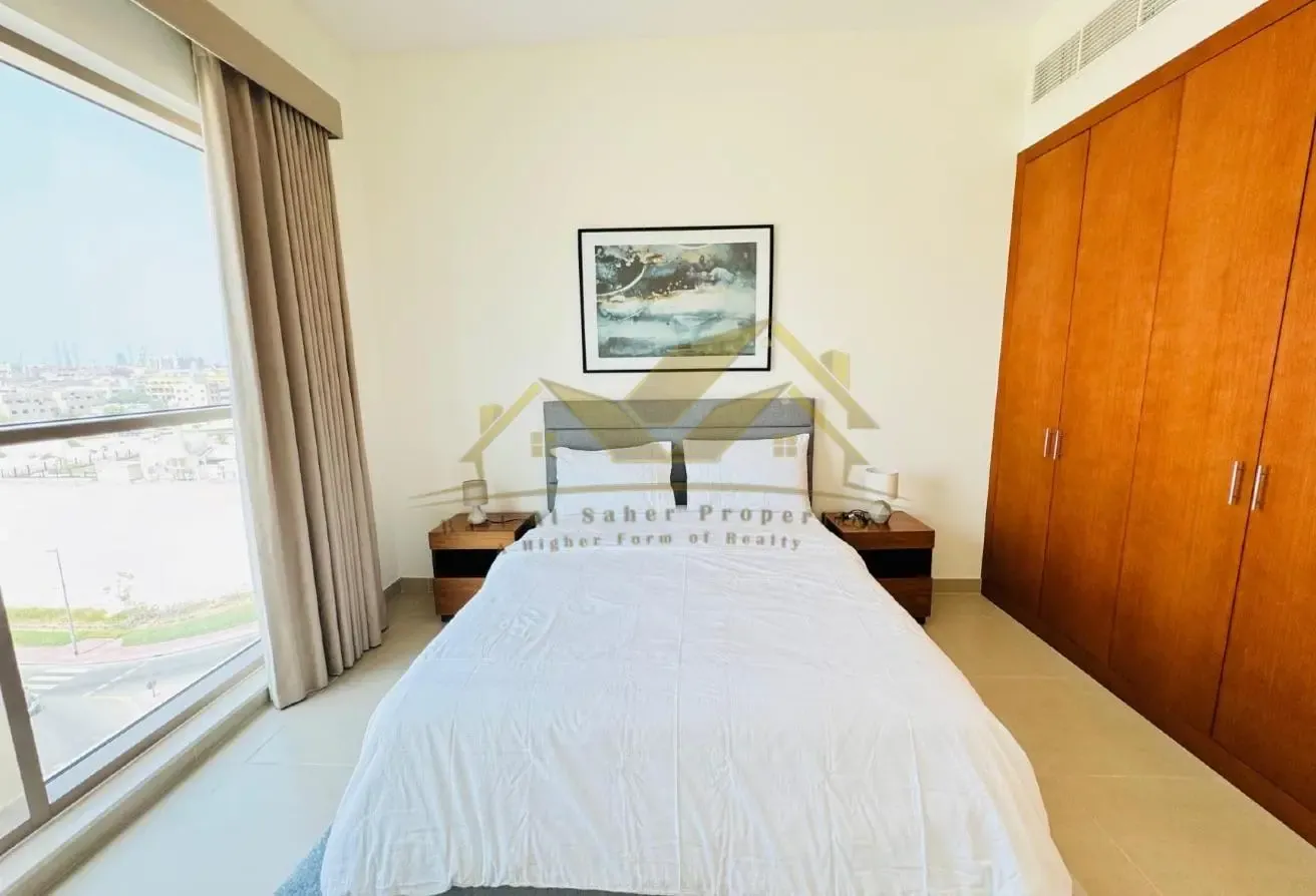 1 BR Apartment in Al Satwa with Water View