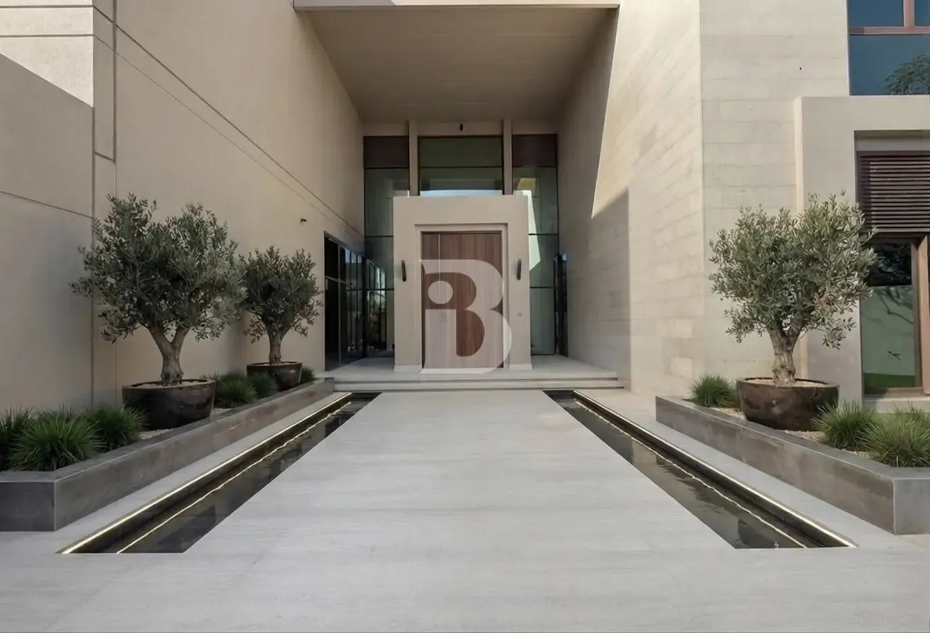 Stunning | Fully Furnished | Newly Renovated