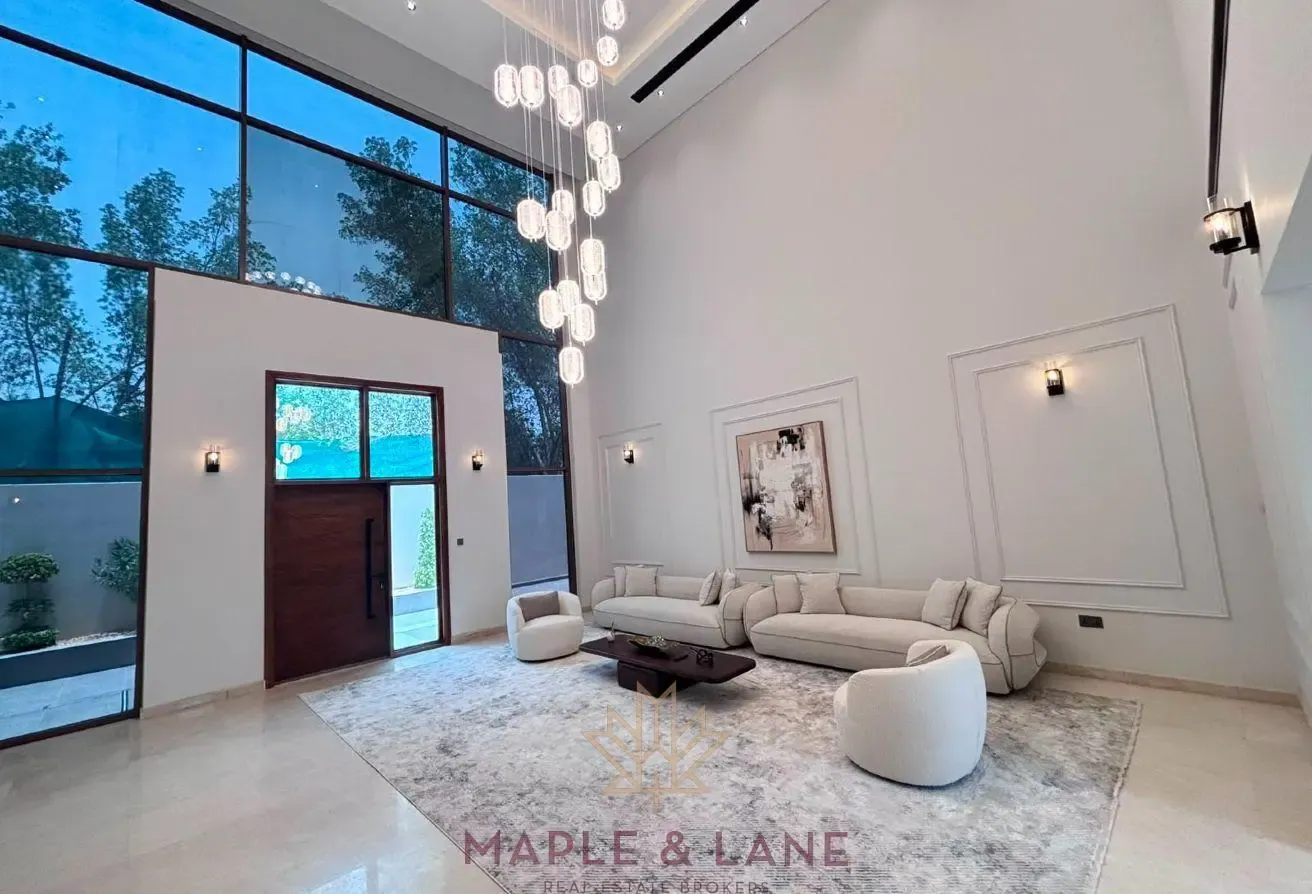 5BR Villa | Private Garden | Millennium Estates