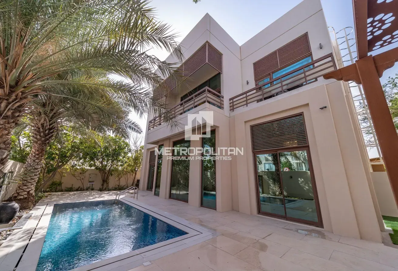 View Today | Luxury Living | Ready to Move In
