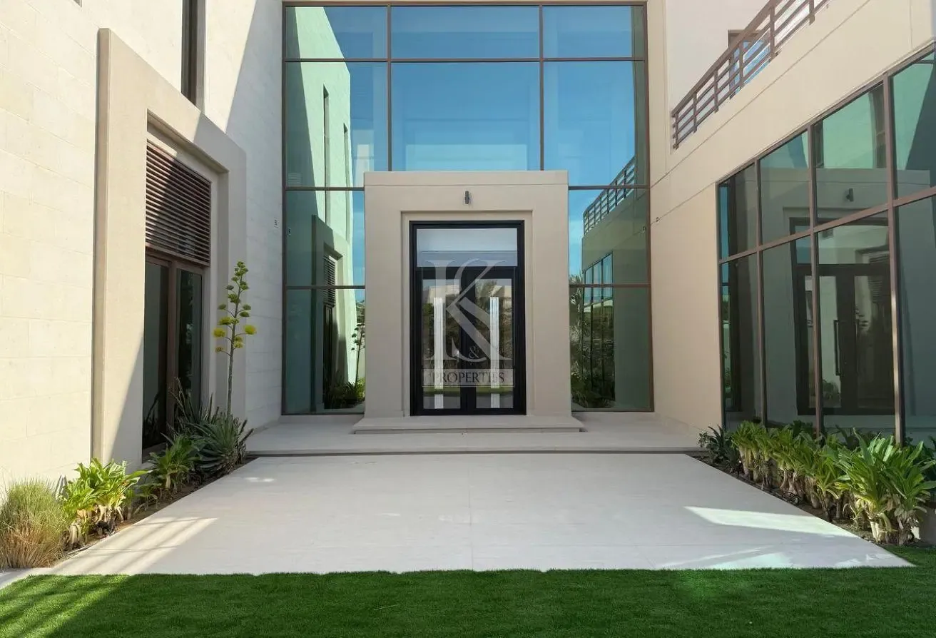 Refined Living, Exclusivity, and Tranquility