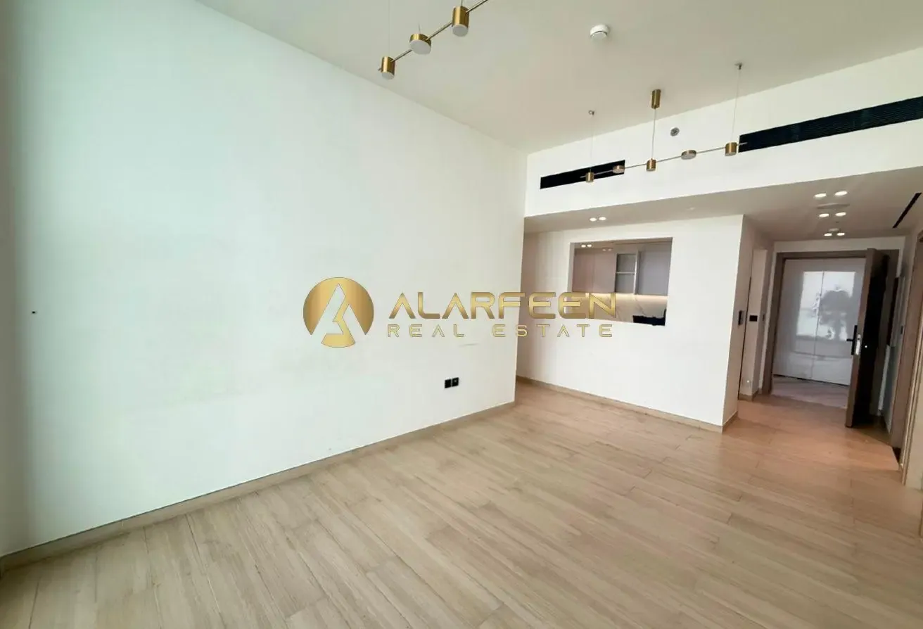 3BR Apartment | Pool View | Move-In Ready