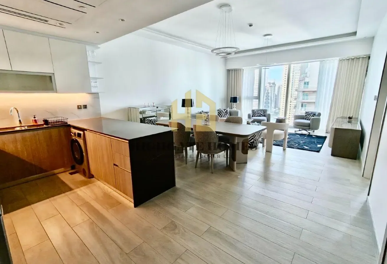Fully Furnished | High Floor | Partial Lake View
