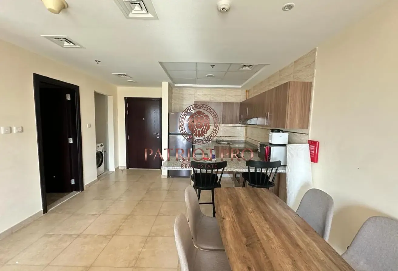 Huge Layout | hot deal | High Floor |