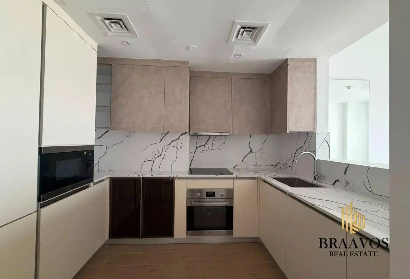 UPGRADED | AMAZING VIEW | HIGH FLOOR