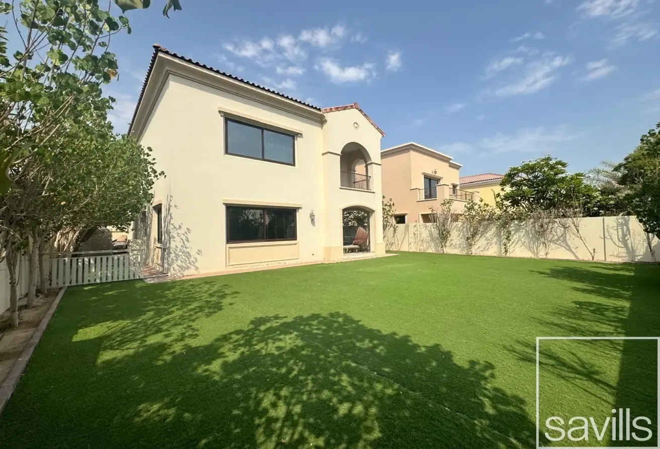 Spacious | Large Plot | Upgraded Interiors