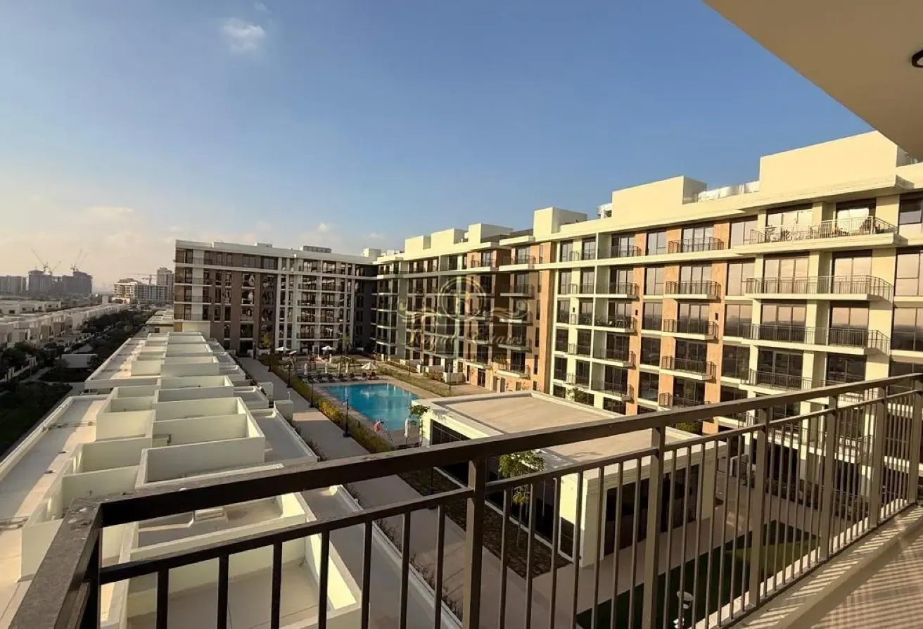 Corner Unit | Pool & Community View | Ready