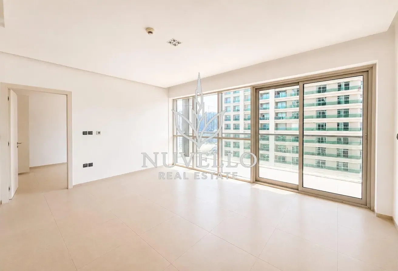 Unfurnished | Close to Metro | Chiller Free