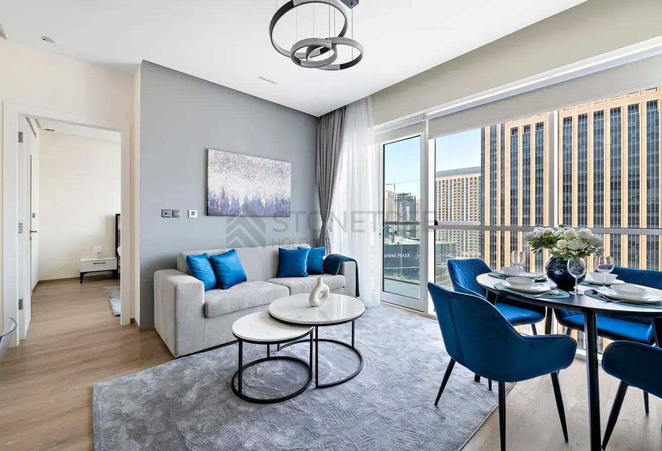 12 CHEQUES | Marina View | Next to Tram & Mall