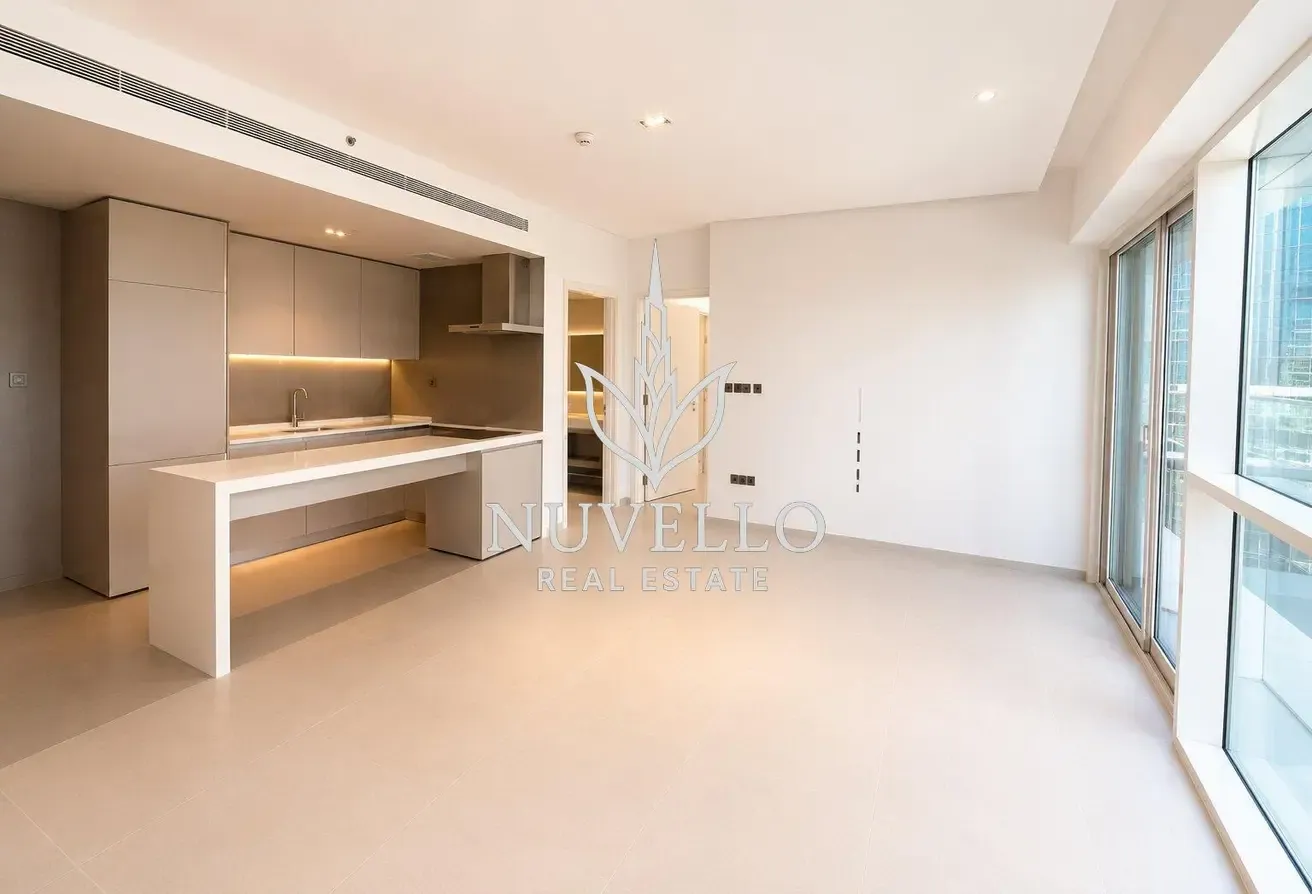 Unfurnished | Close to Metro | Low Floor