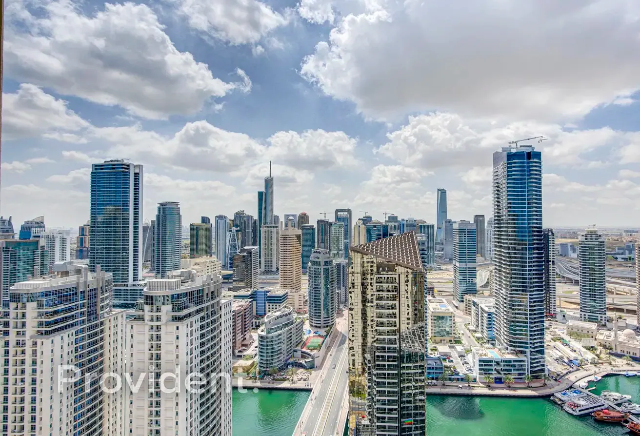 Upgraded | Fully Furnished | High Floor