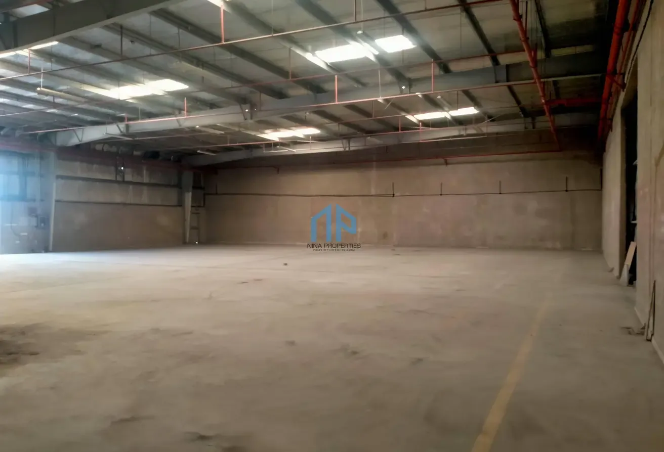 Spacious Insulated Warehosue | Approx. 200KW Power
