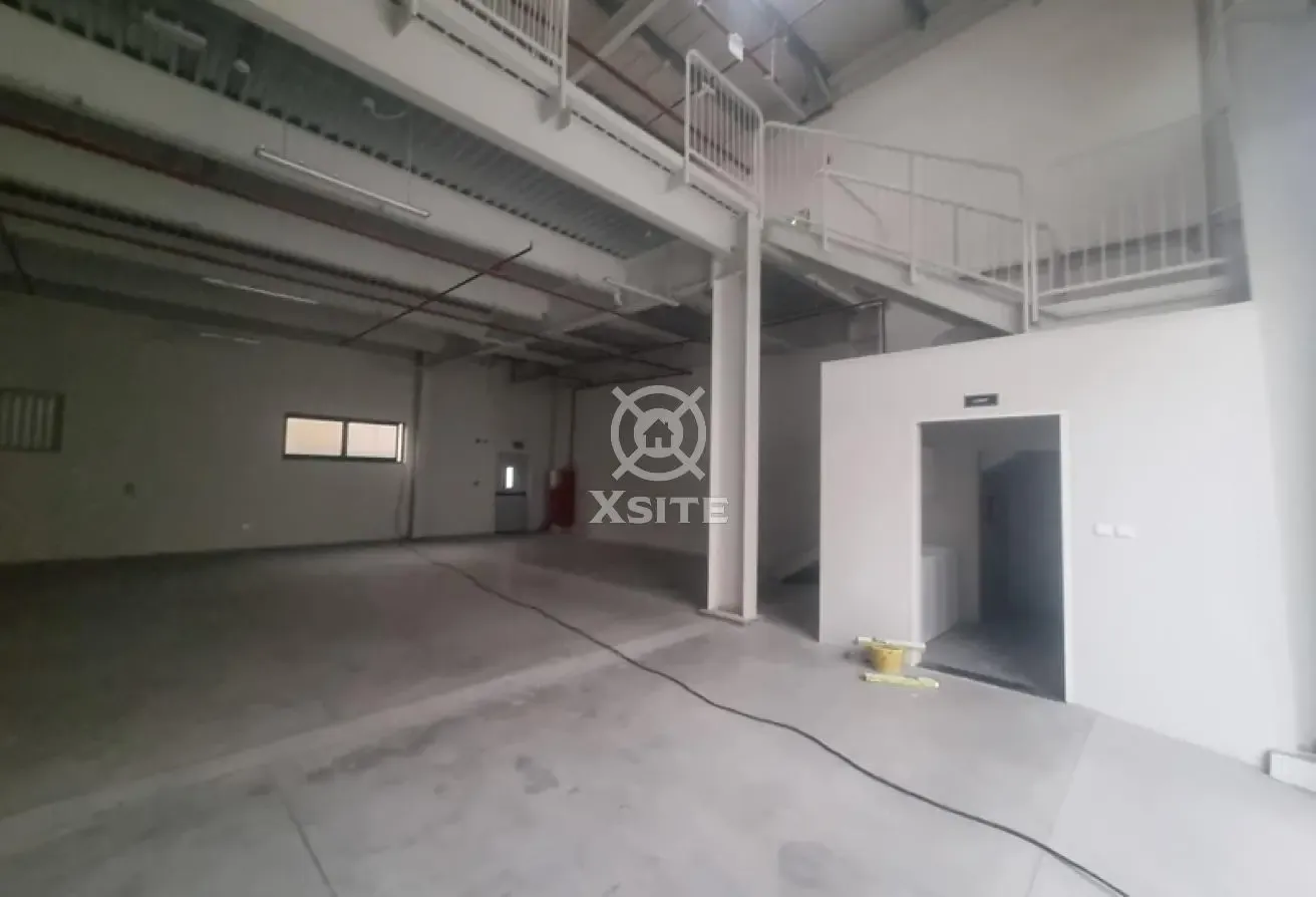 Easy Access | Fully Fitted | Spacious Layout