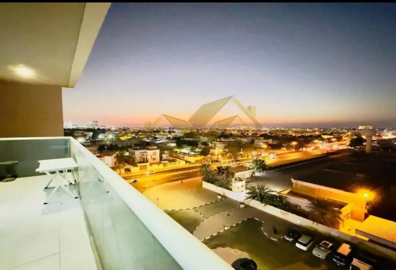 1 BR Apartment in Al Satwa with Covered Parking