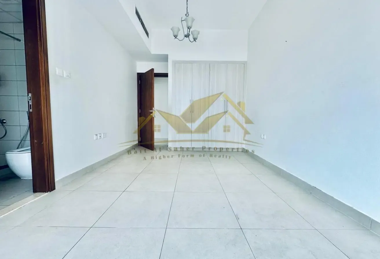 2 BR Apartment in Al Satwa with Landmark View
