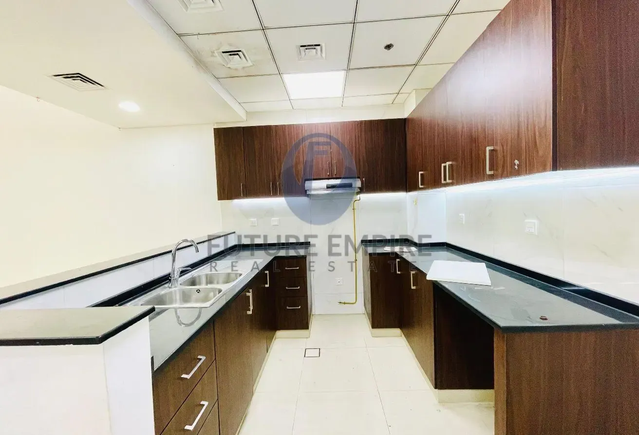 Spacious Unit | Prime Location | Ready to Move