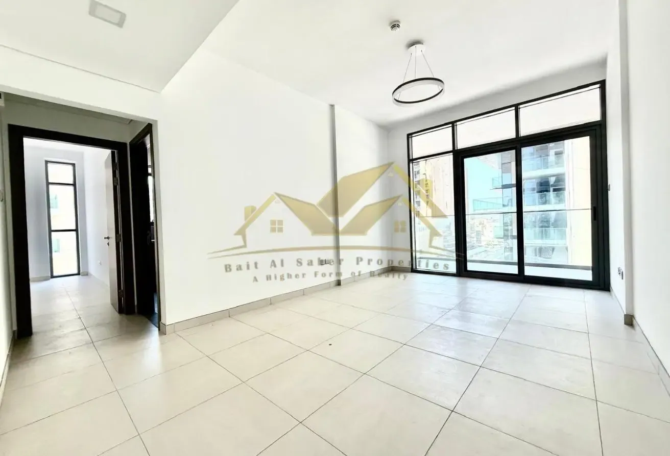 1 BR Apartment in Al Satwa with Landmark Views