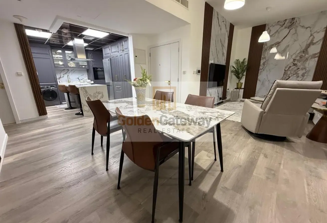 VACANT | UPGRADED | MARINA VIEW | FURNISHED |2BED