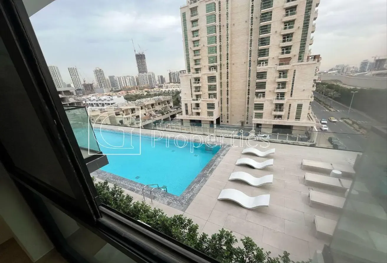 On The Pool | Corner Unit | Large Unit | Brand New