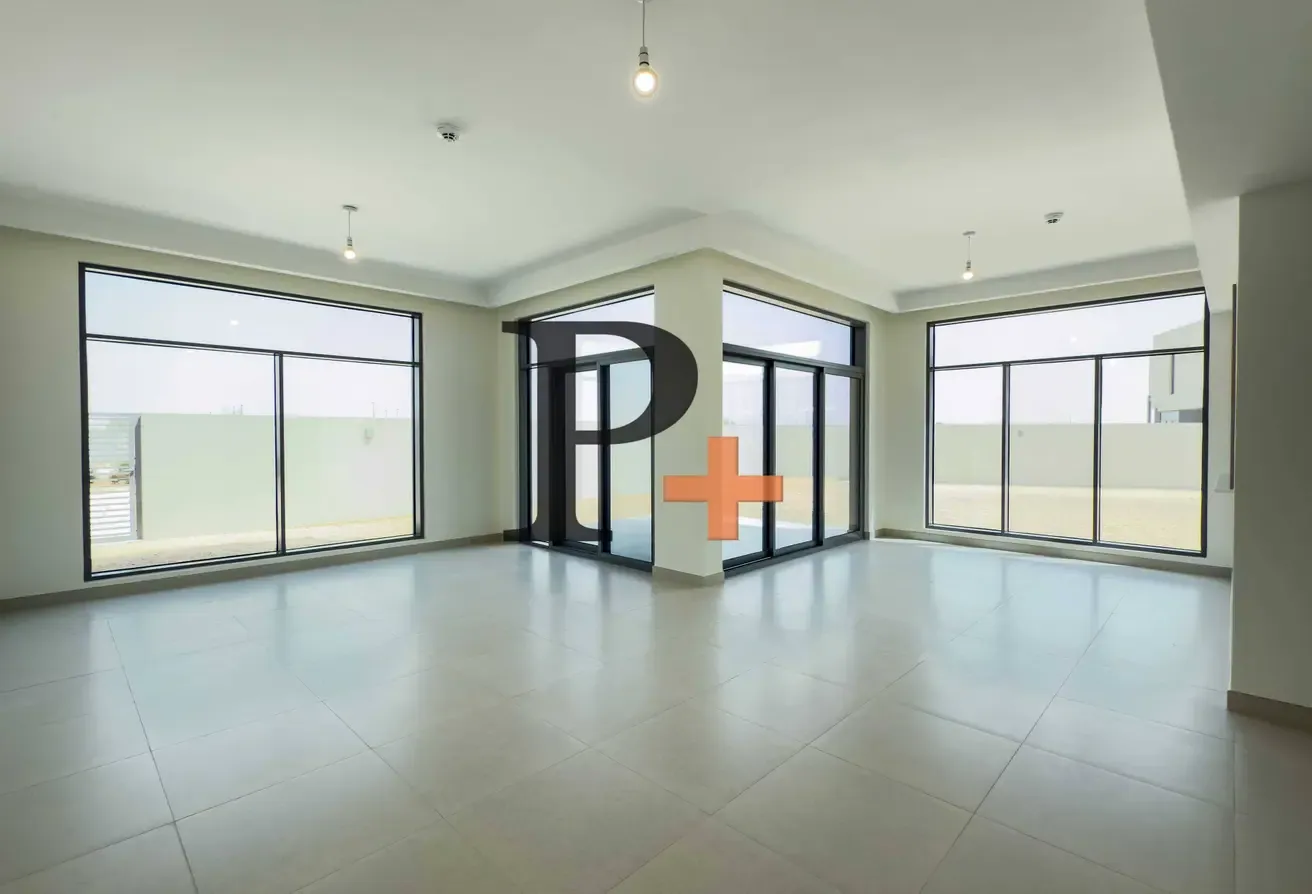 Semi-Detached | Close to Amenities | Call Now