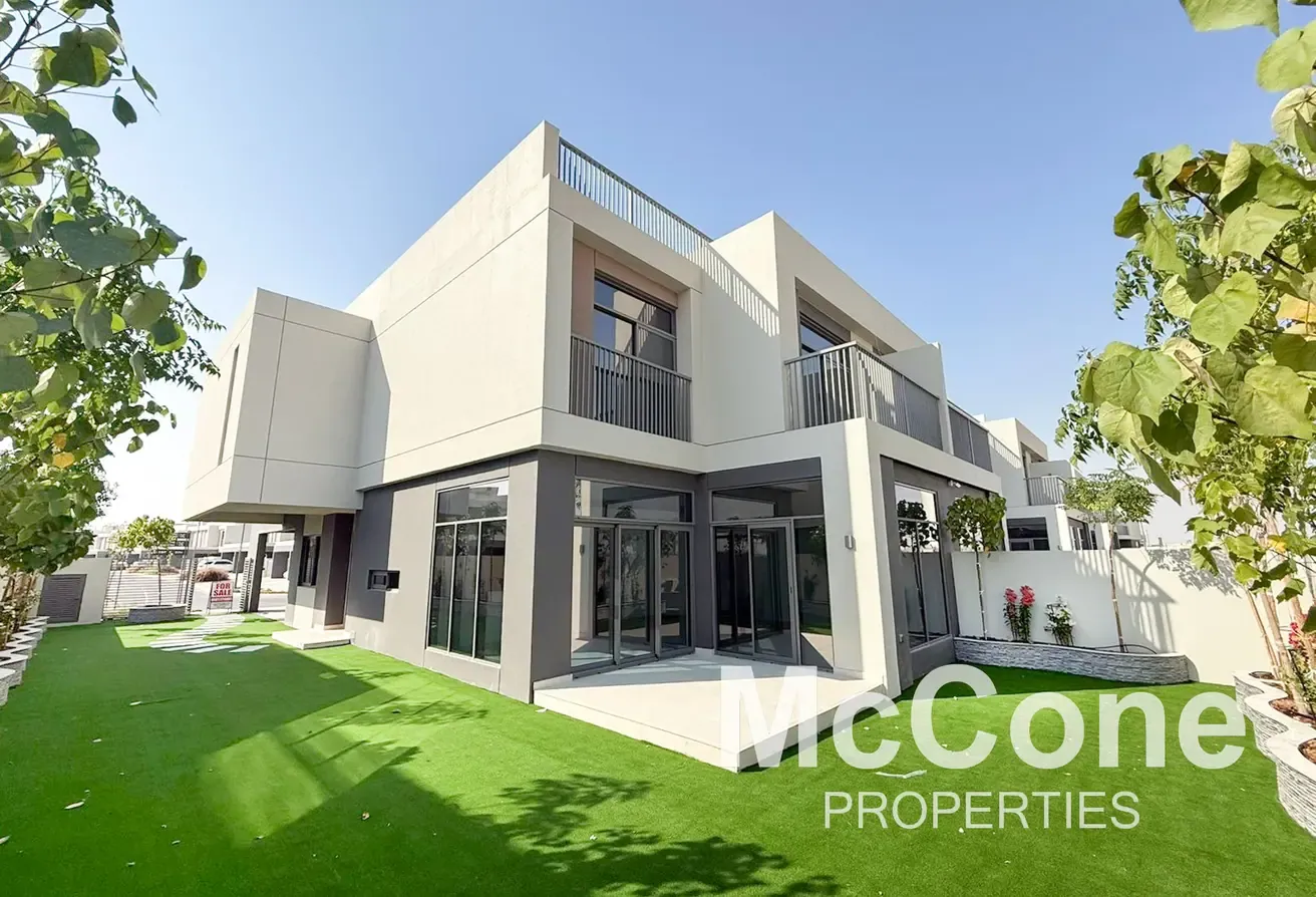 Vastu | Semi Detached | Investor Deal